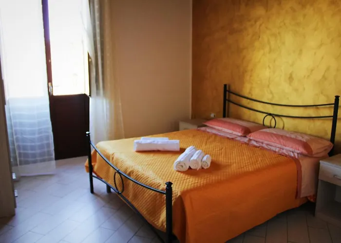 Arcobaleno Alojamento de Acomodação e Pequeno-almoço Cosença